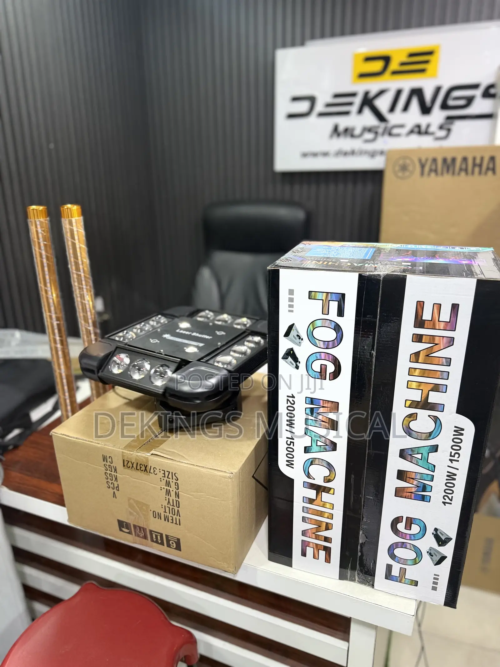Discount 1500watt Fog Machine and Long Champagne Light Lounge Bundle