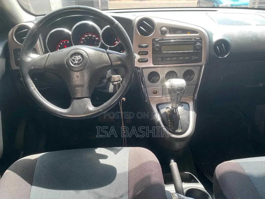 Toyota Matrix 2007 Gray