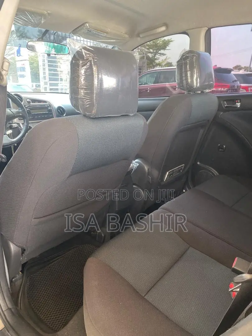 Toyota Matrix 2007 Gray