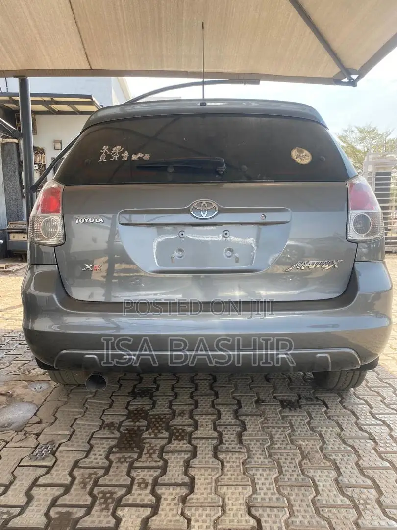 Toyota Matrix 2007 Gray