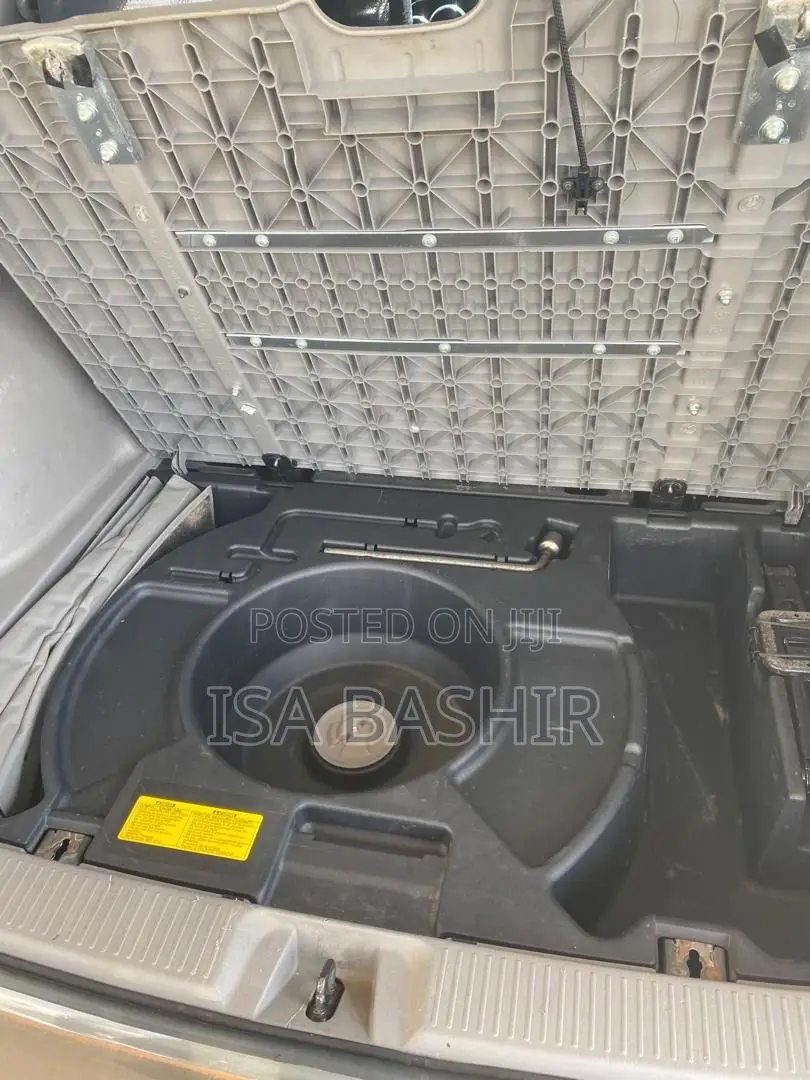 Toyota Matrix 2007 Gray
