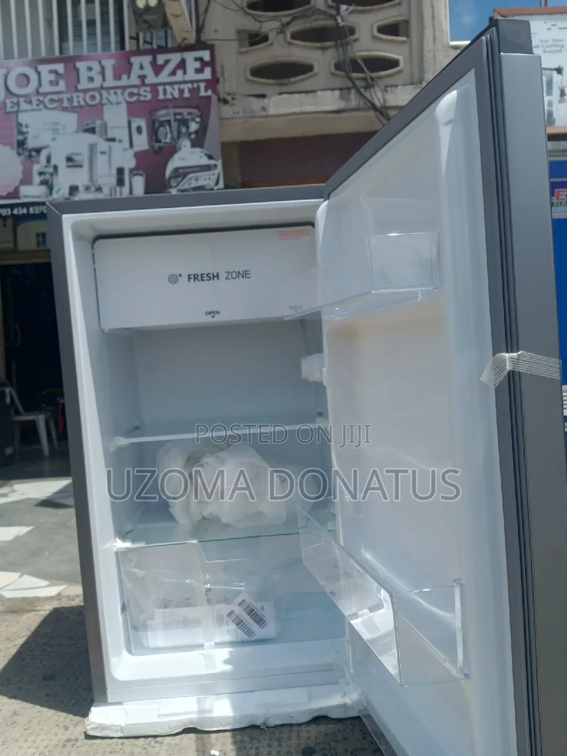 Hisense Table Top Refrigerator