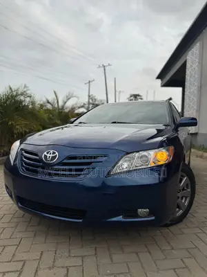 Toyota Camry XLE V6 4dr Sedan (3.5L 6cyl 6AM) 2009 Blue