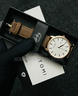 Tomi Simple Leather Analog Watch