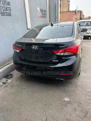 Hyundai Elantra Limited 4dr Sedan (1.8L 4cyl 6A) 2015 Black