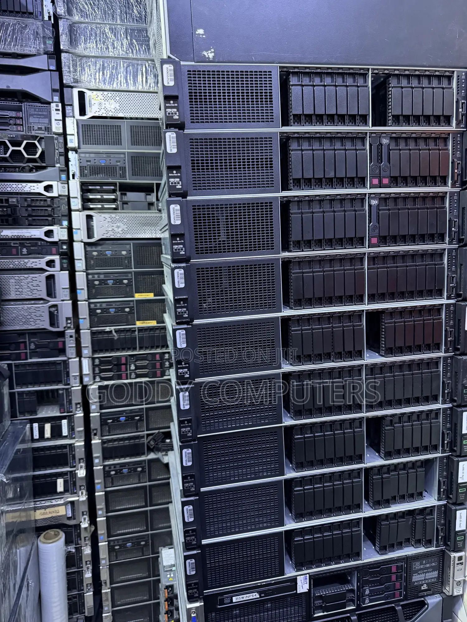 Server HP ProLiant DL380 Gen10 32GB Intel Xeon HDD 1T
