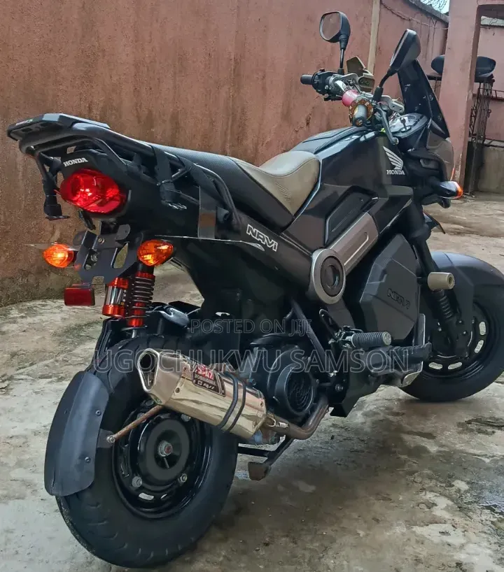 Honda 2024 Black