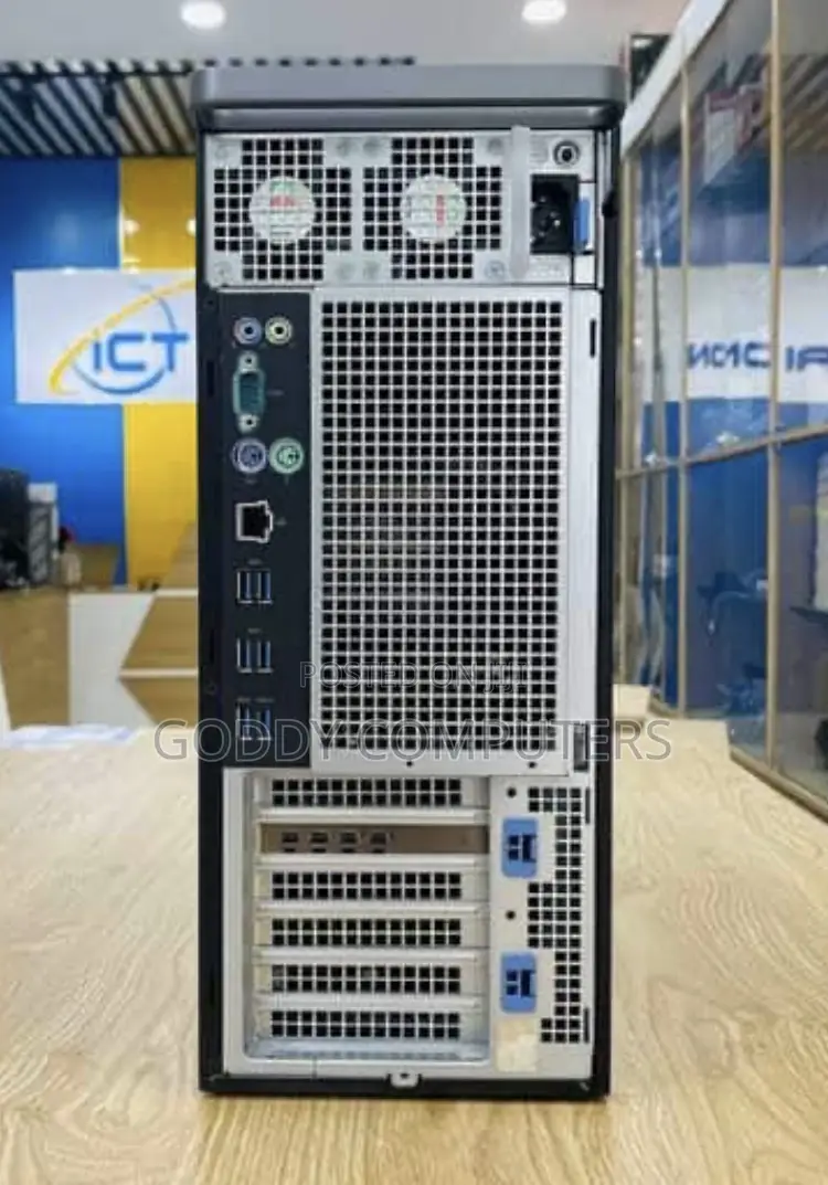 Desktop Computer Dell Precision 5820 64GB Intel Xeon SSD 512GB