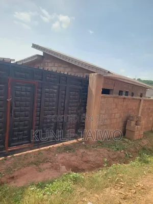 2bdrm Block of Flats in Abeokuta South for sale