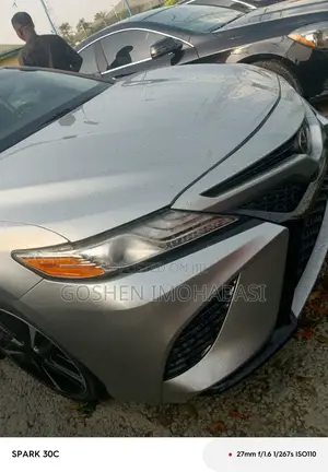 Toyota Camry XSE (2.5L 4cyl 8A) 2019 Silver