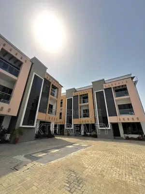 4bdrm Townhouse / Terrace in Banana Island for rent