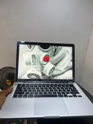 Laptop Apple MacBook Pro 2016 8GB Intel Core i5 SSD 1T