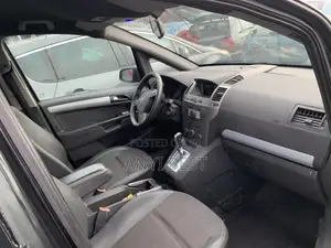 Opel Zafira 2008 Black
