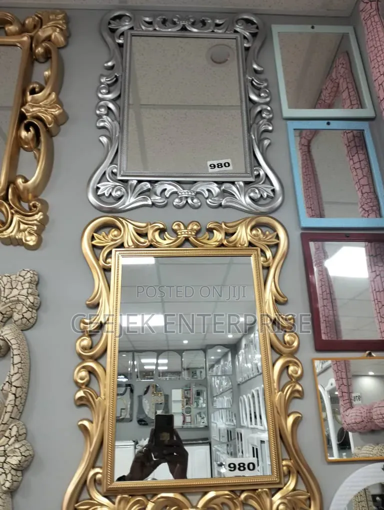 Royal Gold Design Mirrow