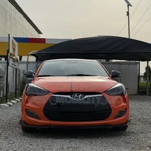 Hyundai Veloster 2011 Orange