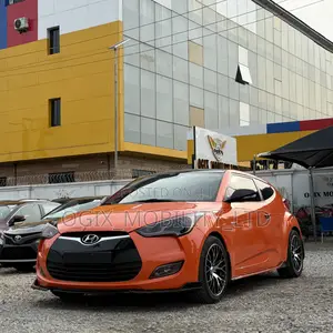Hyundai Veloster 2011 Orange