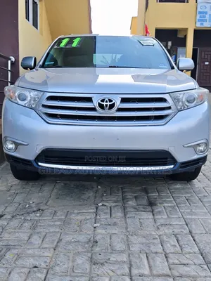 Toyota Highlander Limited 2012