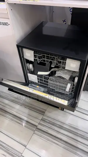 Luxury Dishwasher – Smart Kitchen Cleaning Solution