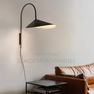 Marbella Wall Lamp