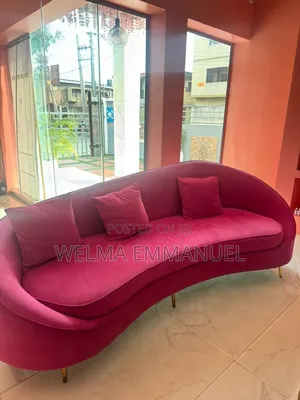 Durable Luxurious Office Furnitures.