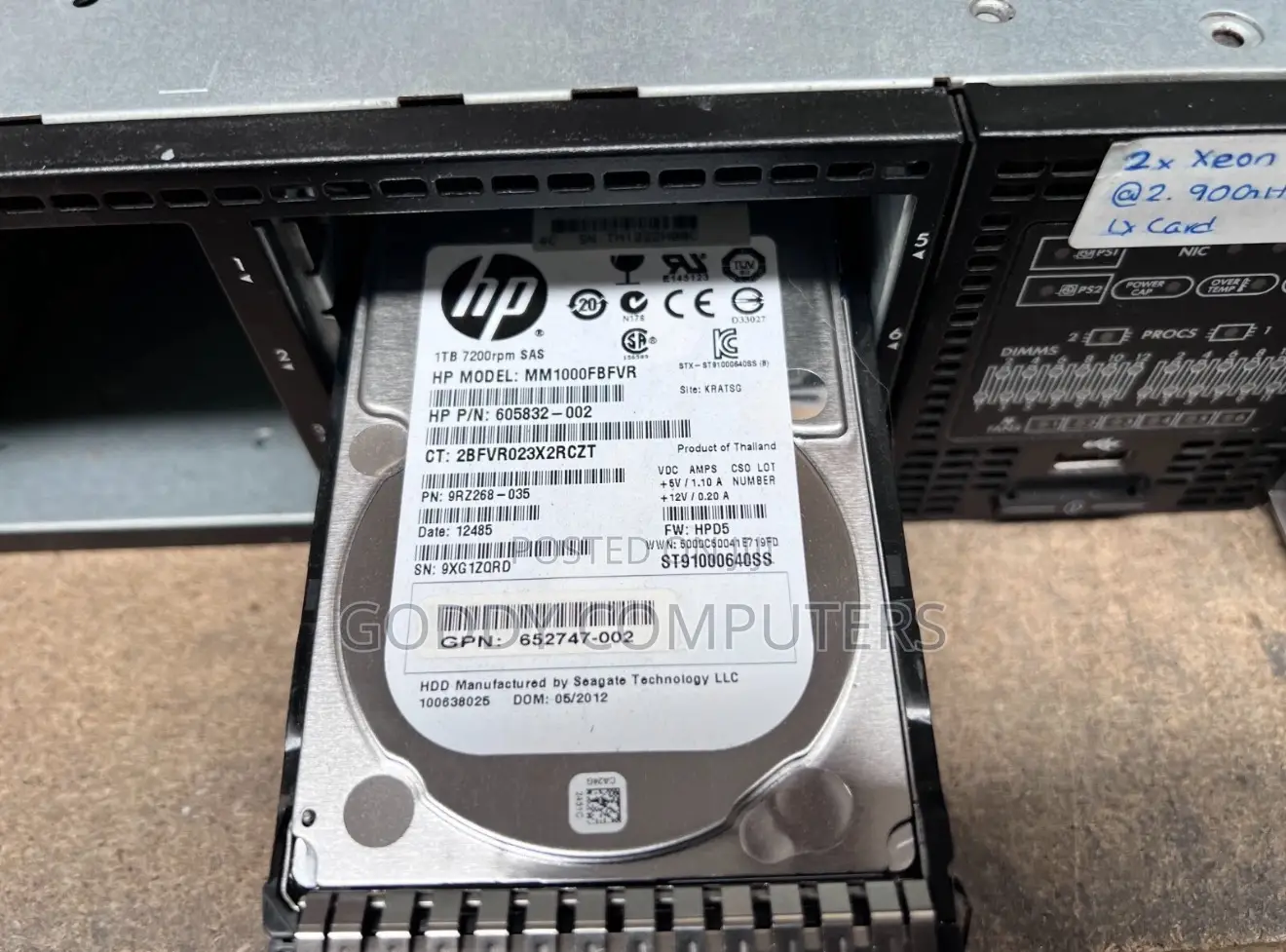 Server HP ProLiant DL380P Gen8 32GB Intel Xeon HDD 1T