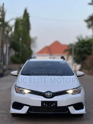 Toyota Corolla Hatchback 2019 White