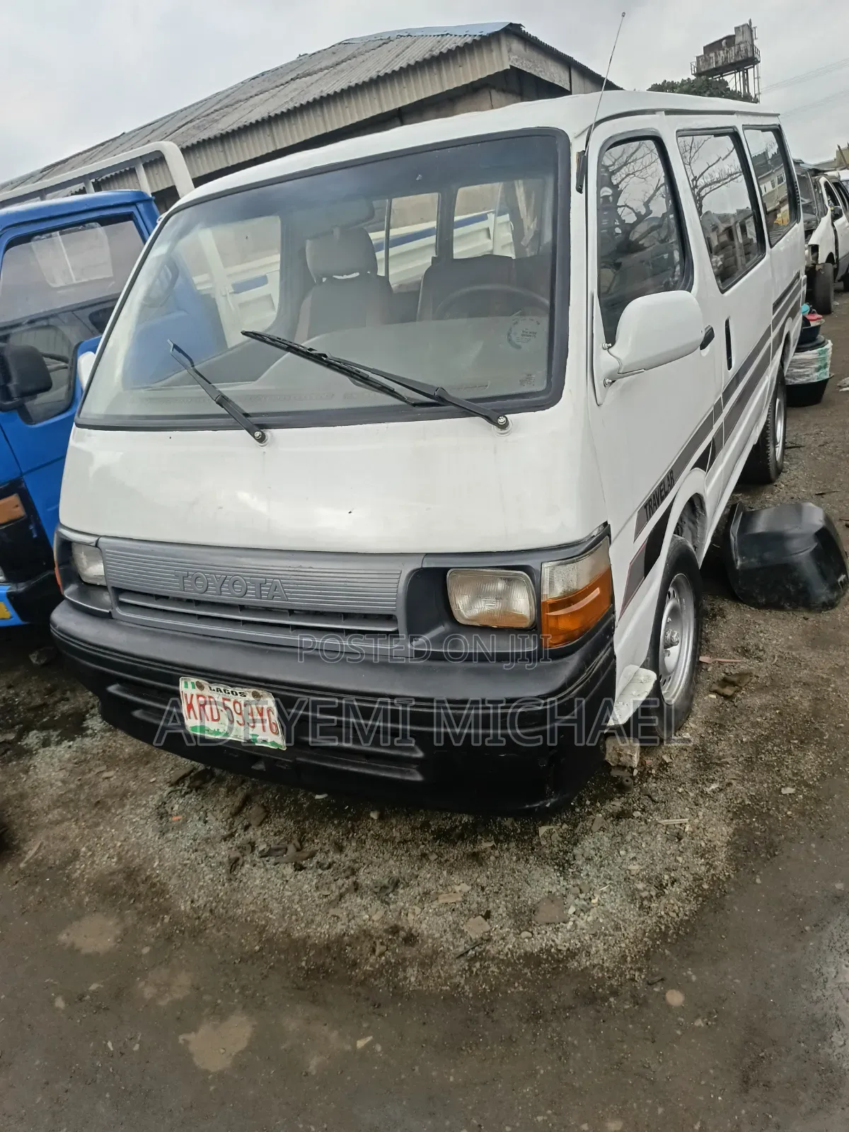 Toyota HiAce 1991 White