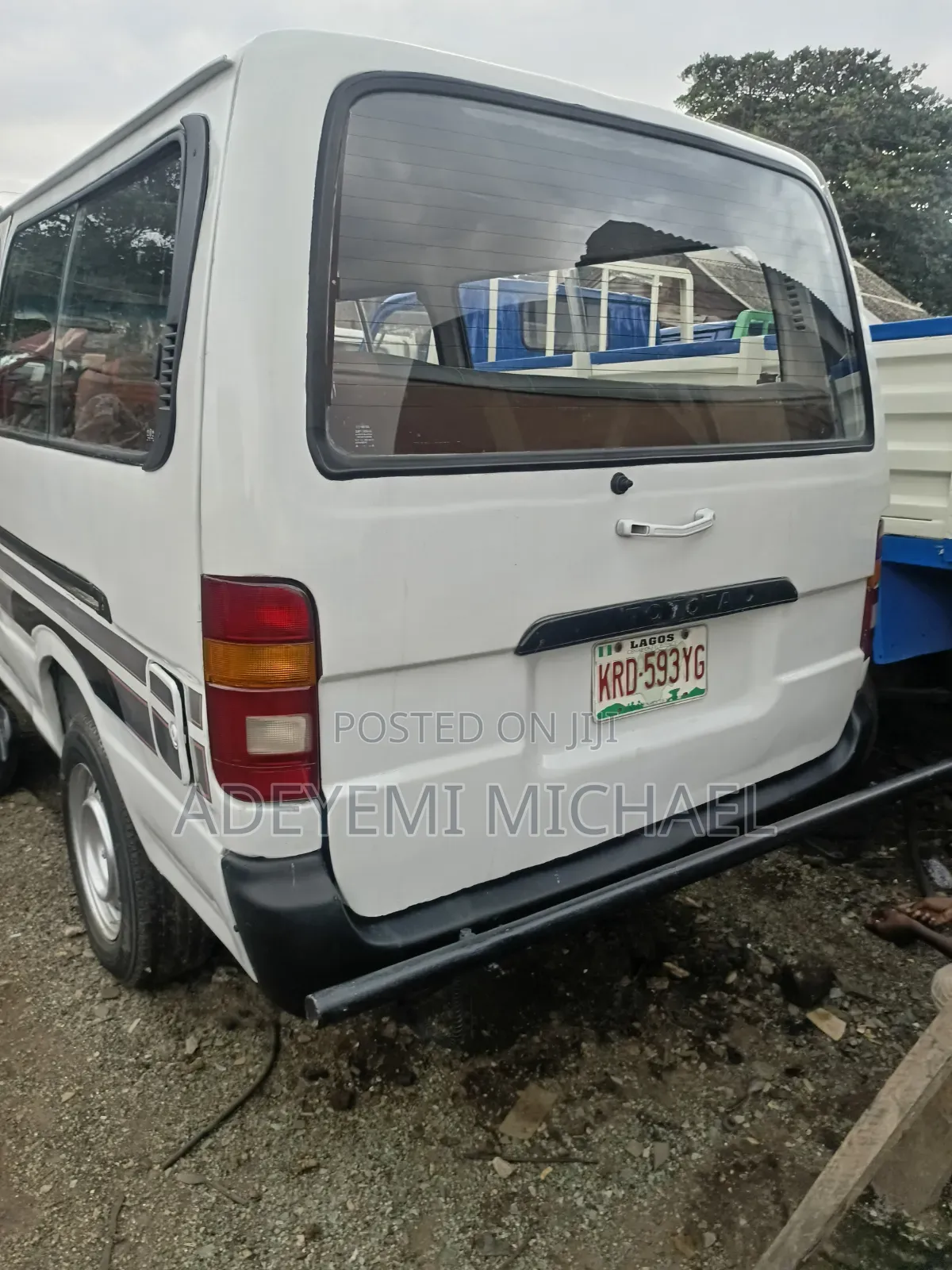 Toyota HiAce 1991 White