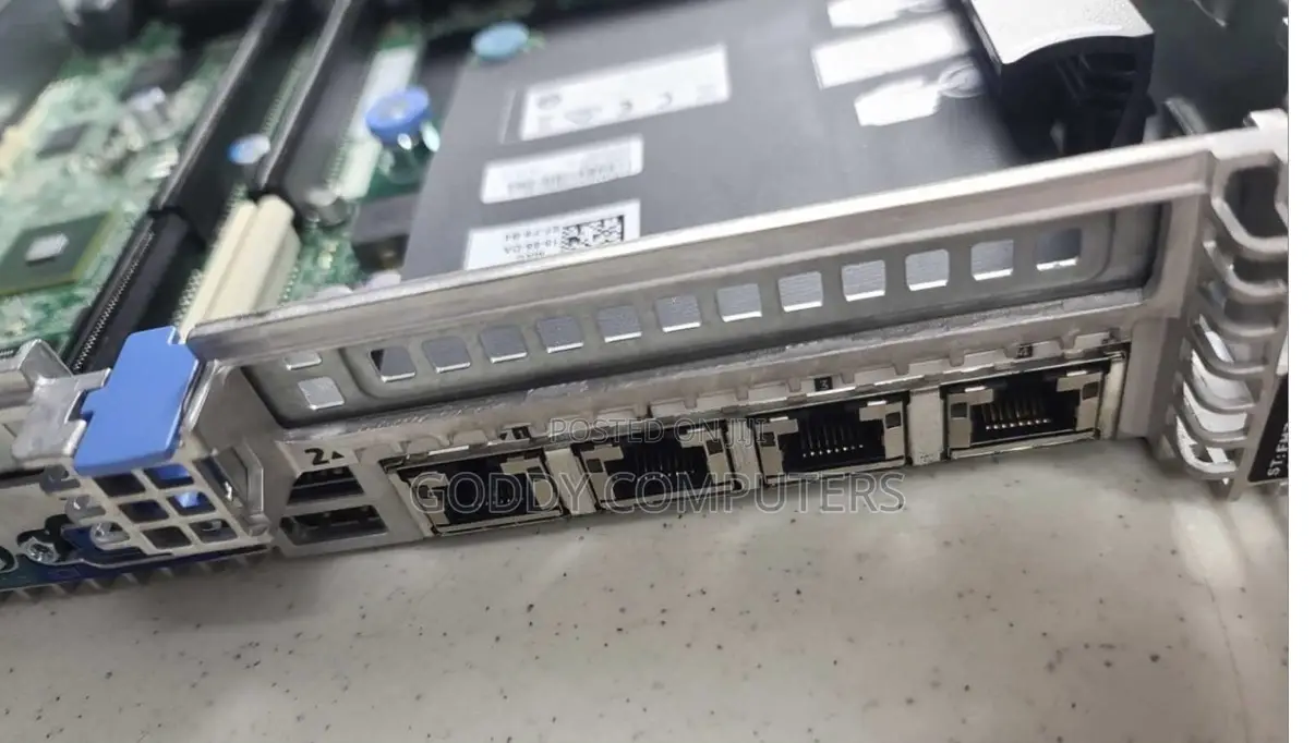 Server Dell PowerEdge R630 32GB Intel Xeon HDD 2T