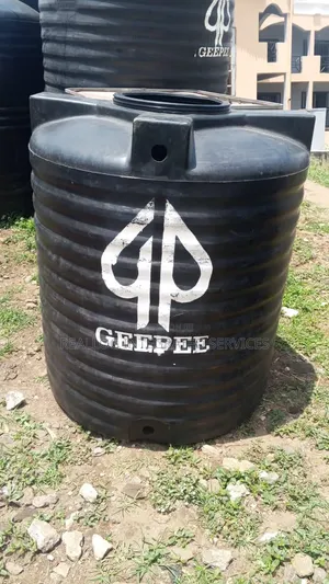 900 Liters Geepee Tank