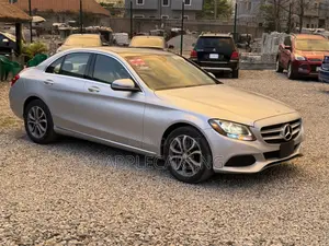 Mercedes-Benz C300 2016 Silver