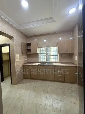 2bdrm Block of Flats in Jahi Glimore for rent