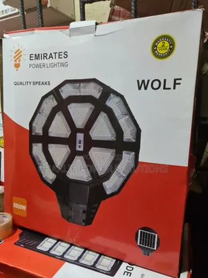 5000watts Emirate Solar Streetlight