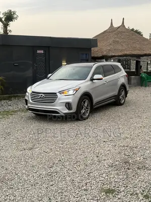Hyundai Santa Fe 2017 Silver