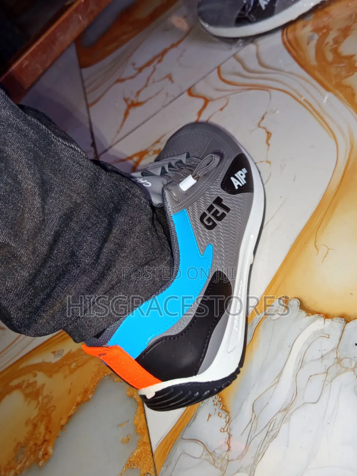Unisex Sneakers