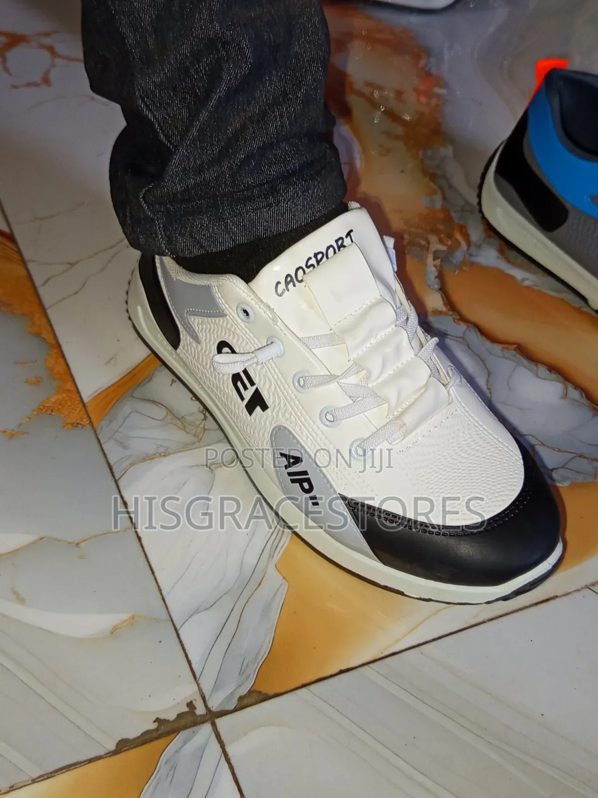 Unisex Sneakers