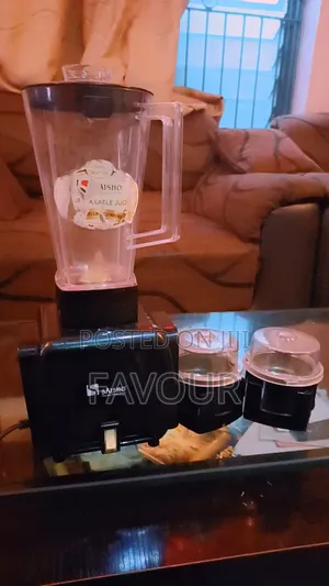 Saisho S - 748 Blender