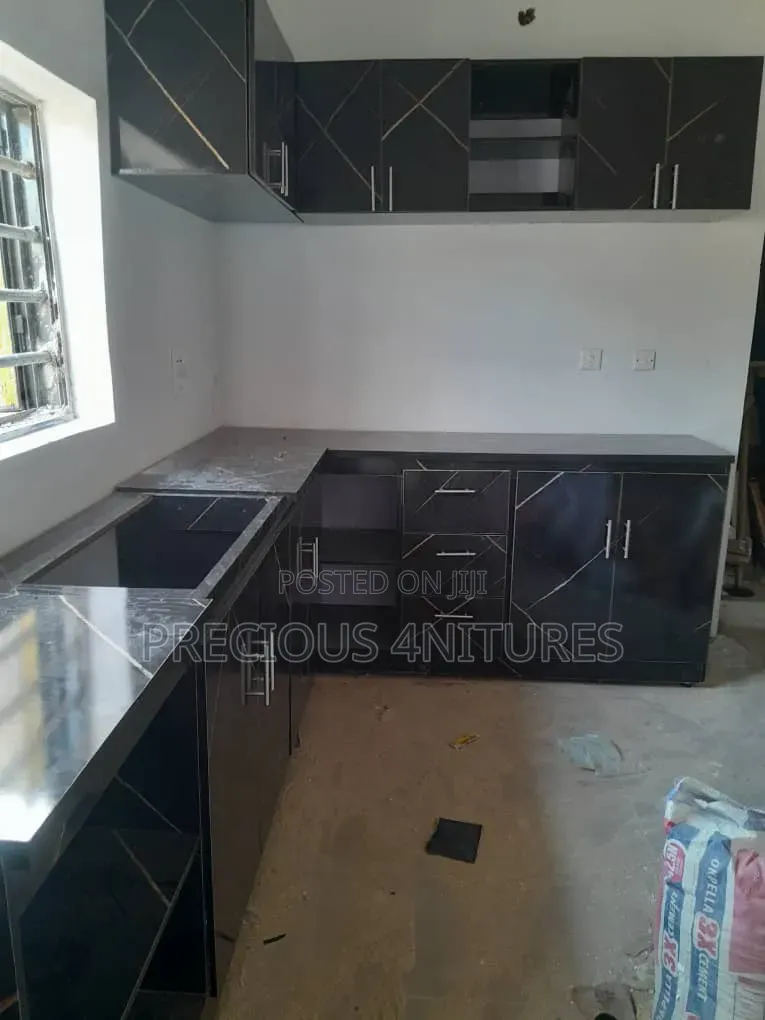 Kitchen Cabinet