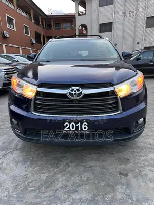Toyota Highlander XLE V6 4x2 (3.5L 6cyl 6A) 2016 Blue