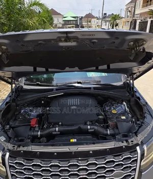Land Rover Range Rover Velar P380 SE R-Dynamic 4x4 2018 Blue