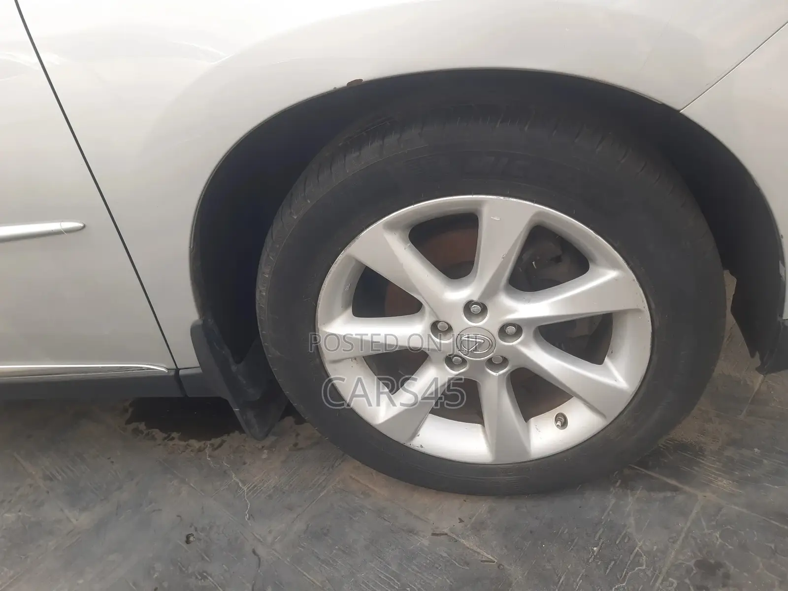 Lexus RX 2011 Silver