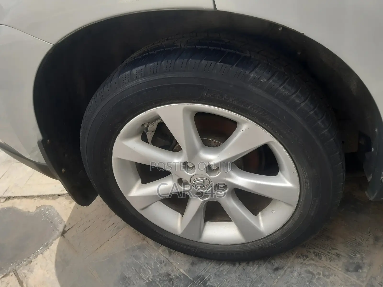 Lexus RX 2011 Silver