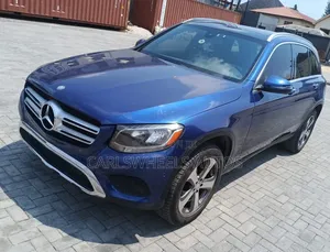 Mercedes-Benz GLC-Class 2017 Blue