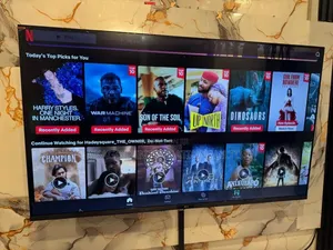 65inches Smart Lg Tv Framless Body