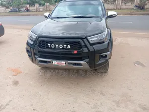 Toyota Hilux Revo Double Cab Deisel 2.4 AWD 2022 Black