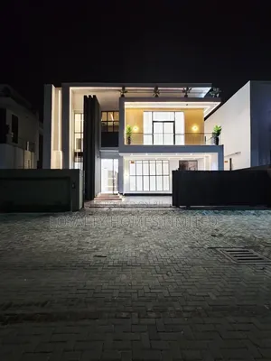 5bdrm Duplex in Lekki Expressway for sale