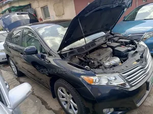 Toyota Venza XLE 2012 Black
