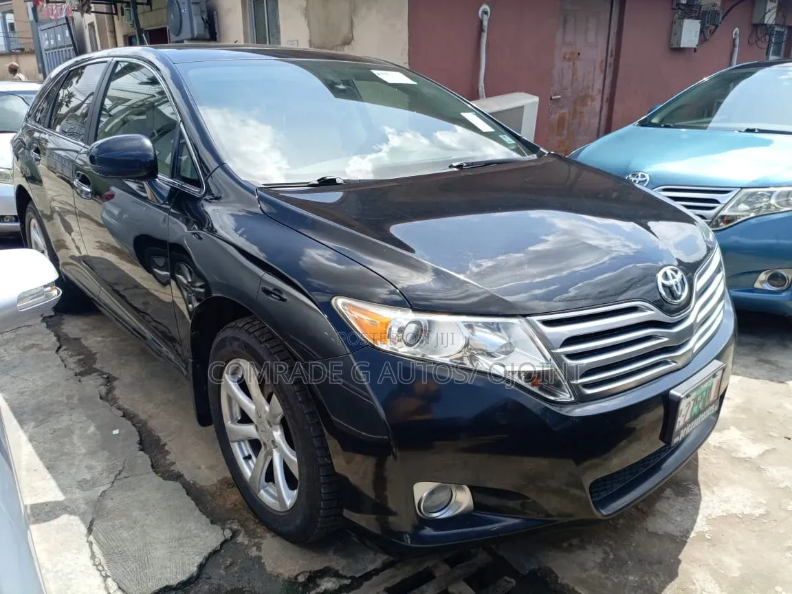 Toyota Venza XLE 2012 Black