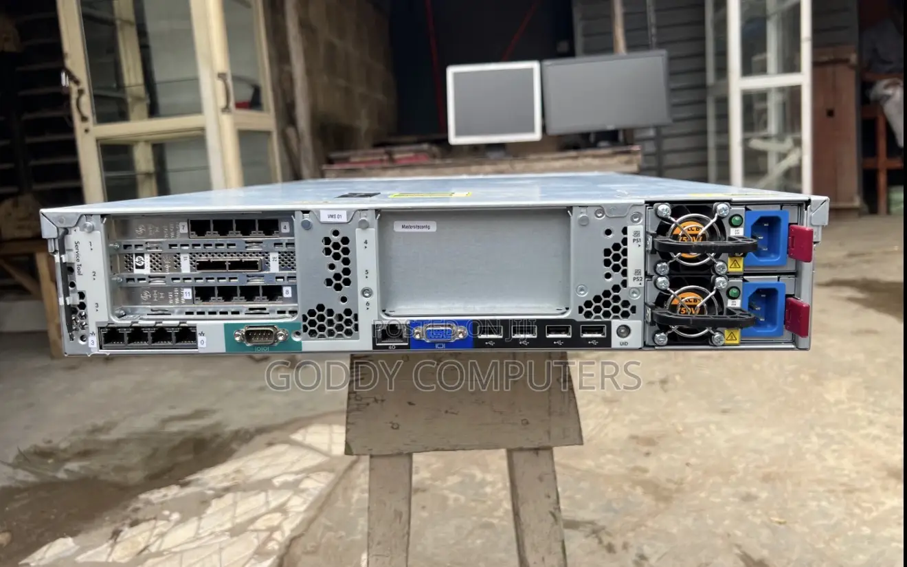 Server HP ProLiant DL380P Gen8 32GB Intel Xeon HDD 1T