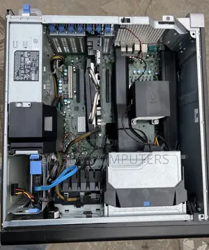 Desktop Computer Dell Precision 5820 32GB Intel Xeon HDD 1T